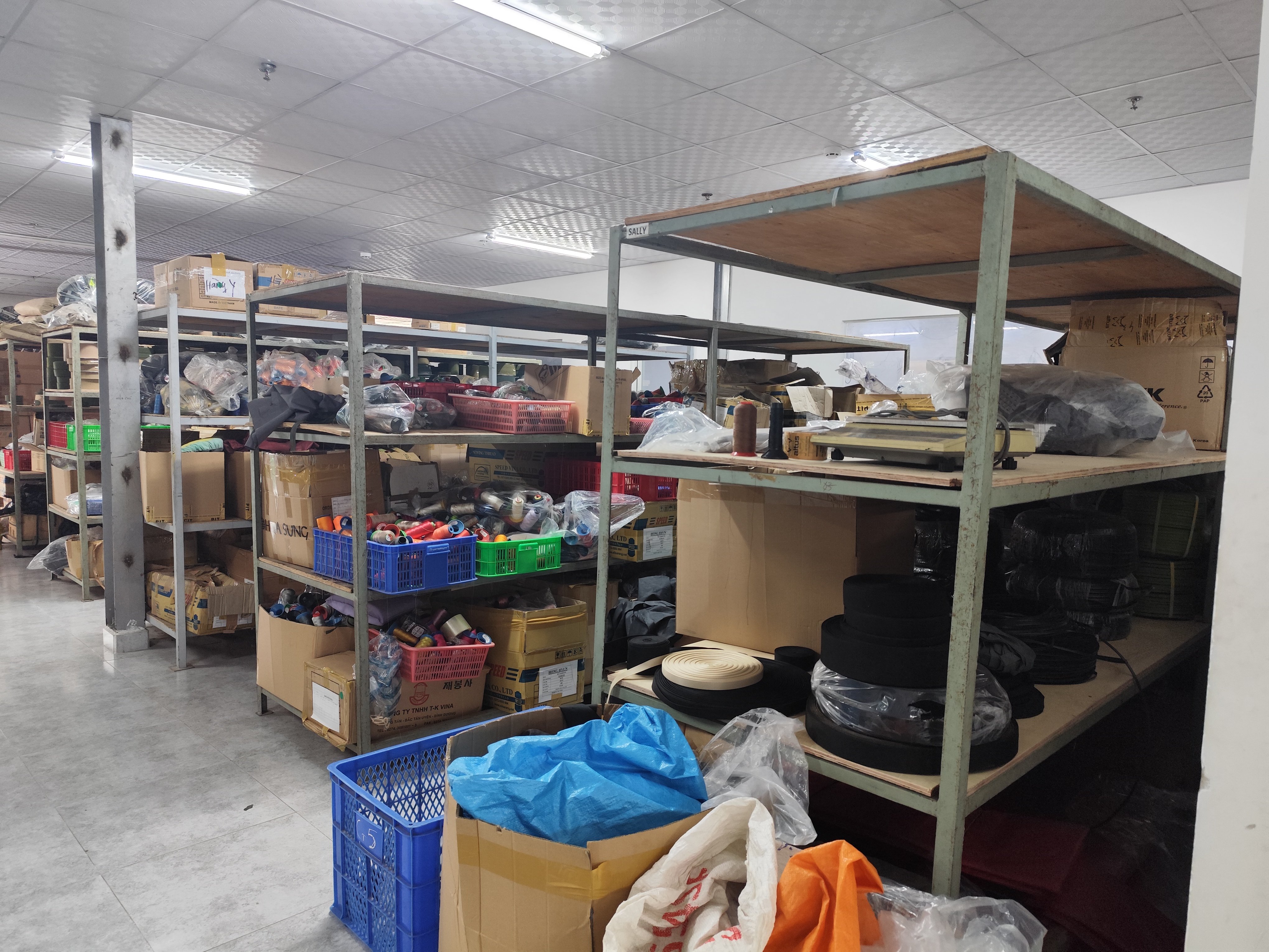 Warehouse.jpg